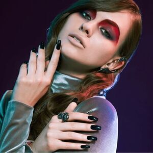 Kiss Halloween nails black coffin shape